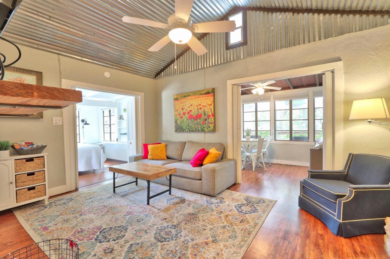 Villa Creekside Cabins - The Getaway Wimberley Exterior foto