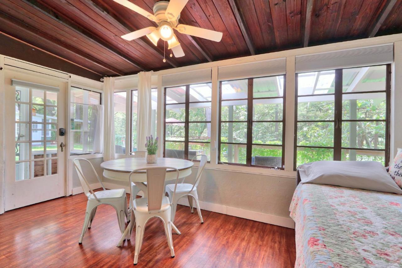 Villa Creekside Cabins - The Getaway Wimberley Exterior foto
